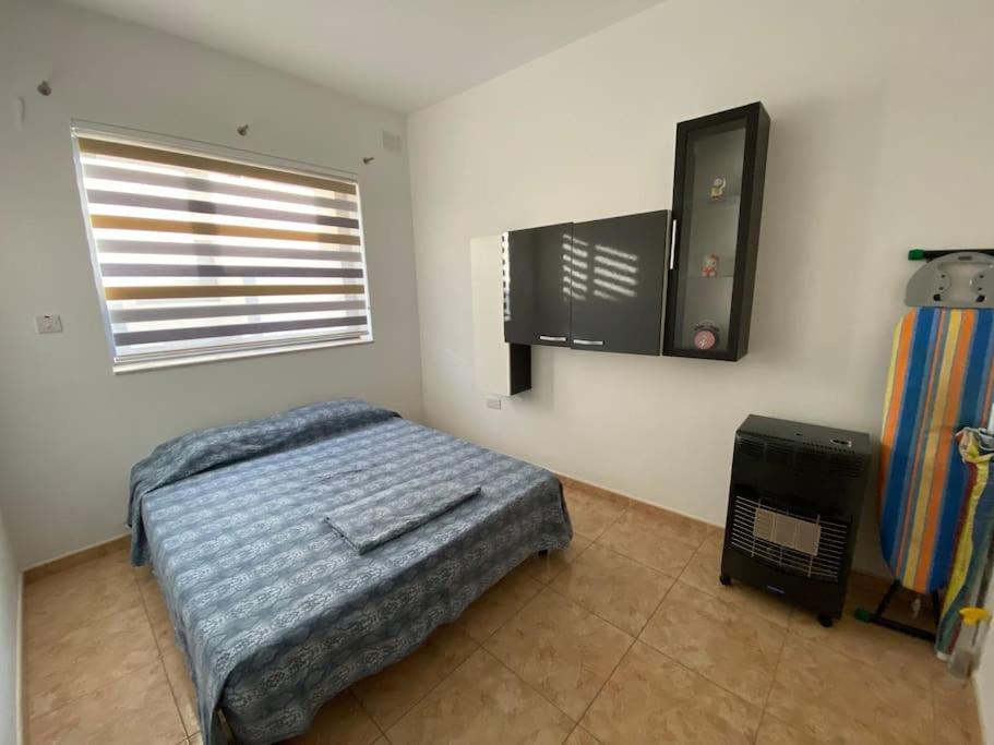 May Flower: Modern Flat Close To Airport/Bus Stops Tarxien Екстер'єр фото